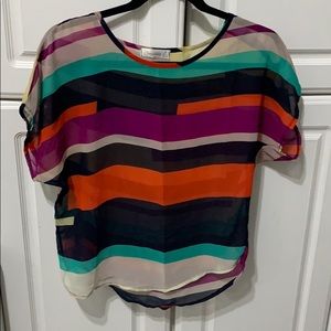 Half sleeve multicolour top